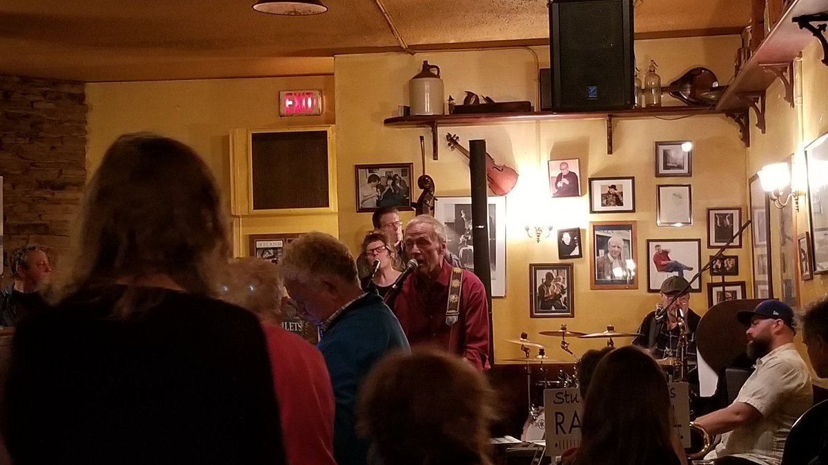 BWheelerglobe's tweet photo. Not long ago I wrote an obituary on trumpeter Bill Phillips, an original member of Canadian Brass. For the obit, I spoke with the other original Canadian Brass trumpeter Stuart Laughton. He plays at Noonan's, on the Danforth. Some trumpet but mostly sings, guitars and plays harp. https://t.co/6XfaYjPj19