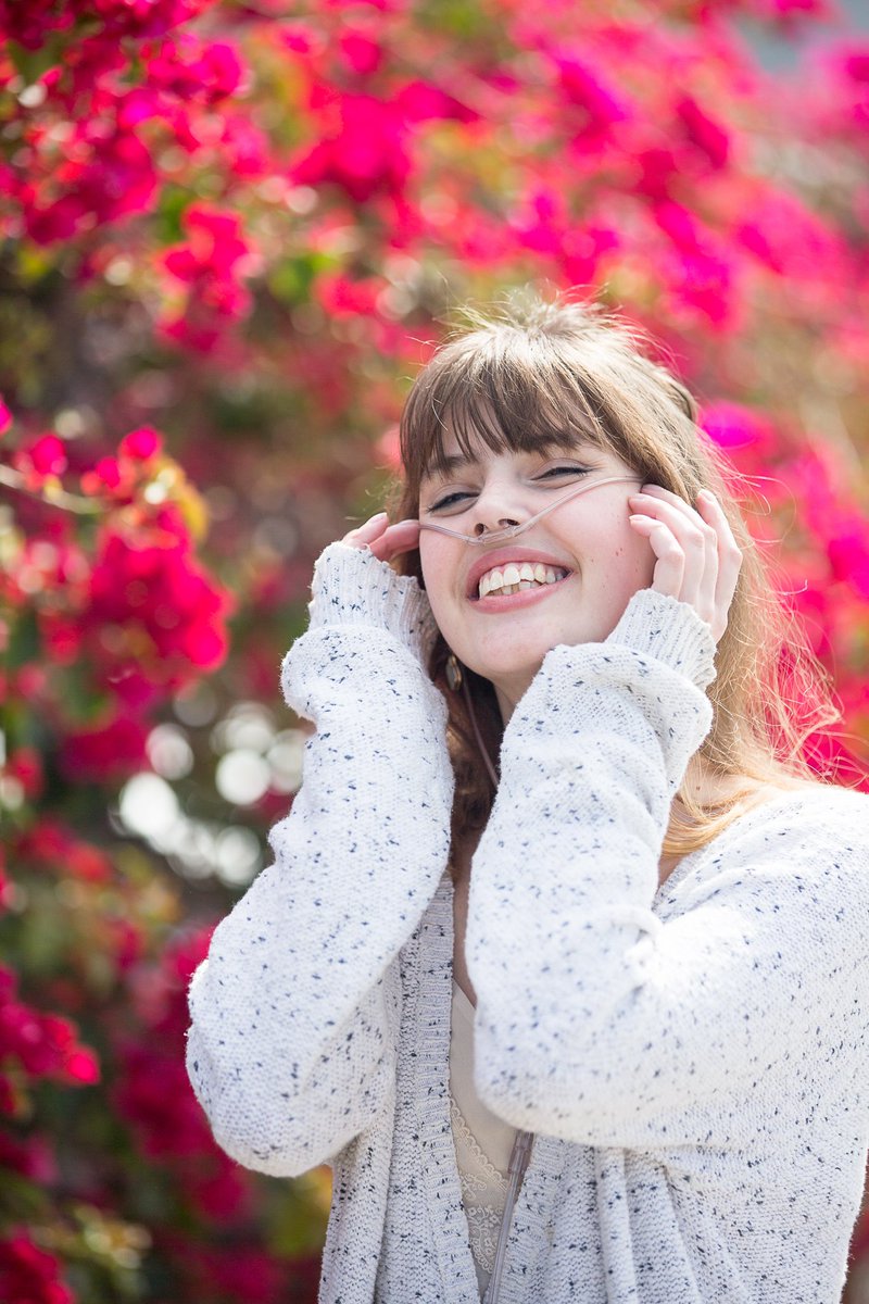 "You can cut all the flowers but you cannot keep spring from coming."🌸
-Pablo Neruda
📷 @ishootamerica