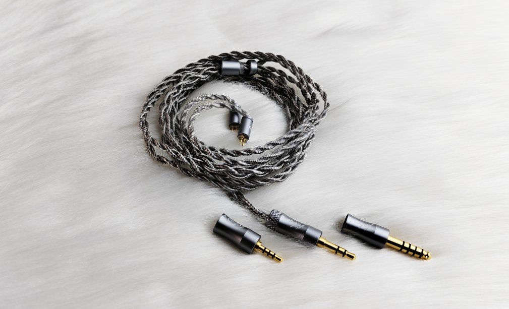 febosIEM's tweet photo. #HiseniorFreeGift
New cable with 3in1 Modulars(4.4 3.5 2.5mm)
.
For #HiseniorFans who bought #Mega5p or #Mega5est, you can pay 20$ YANWEN freight and get this new cable for free. https://t.co/ToWHz2s5kL