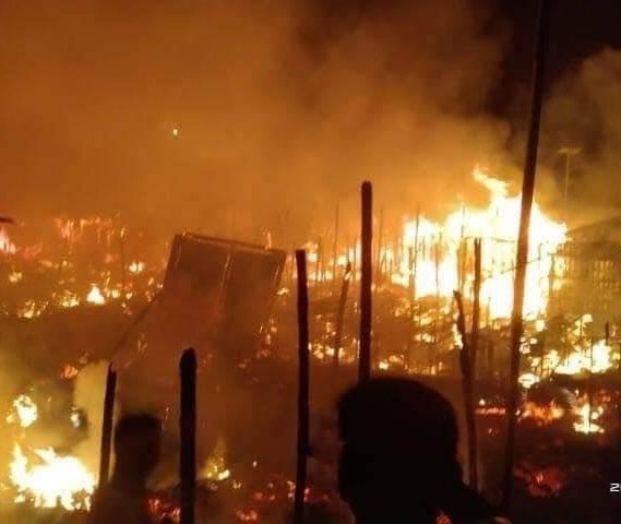 Again, a #fire broke out in #Rohingya Camps 24 and 26, located in Cox's Bazar district, Ledah, Teknaf around 12:05 a.m., resulting in the destruction of around 100 shelters and 3 learning centers. #RohingyaRefugees #FireEmergency #CoxsBazar #HumanitarianCrisis #EmergencyAid