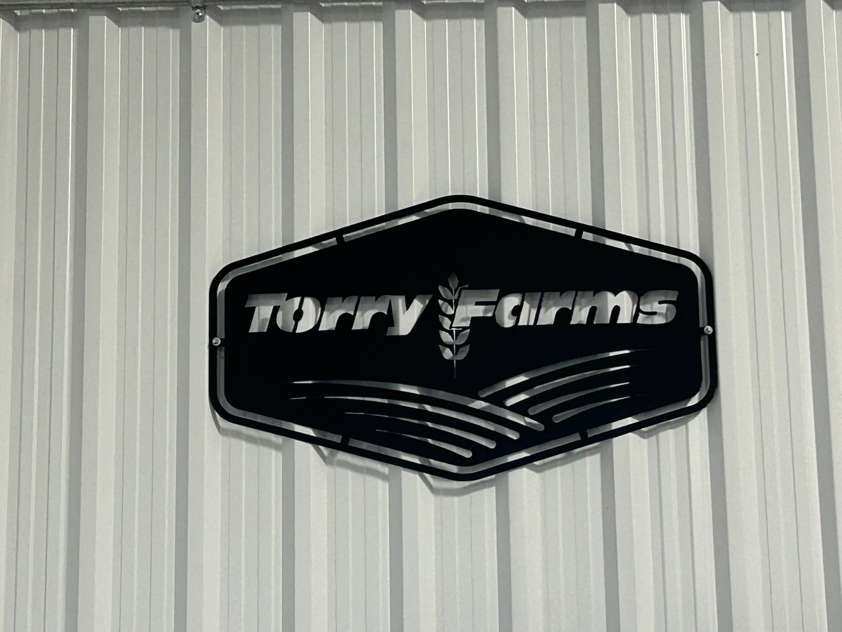 jrtorry's tweet photo. Thanks @Ty_Dietrich and Rebecca for the sign for our new shop, it’s truly the people in our industry that make it the best. https://t.co/ceemB9yH4y