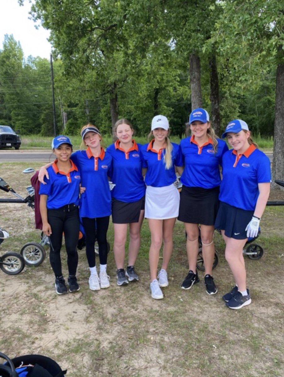 Slidell Girls Golf finished 8th at the Regional tournament! Congratulations to our Lady Hounds on a successful first season! ⛳️🐾💙 #sisdistheplacetobe #ontrackandleadingthepack #greyhoundgrit <a href="/WCMSports/">WCMSports</a> <a href="/WCMessenger/">Wise County Messenger</a> <a href="/Texas1AFan/">Texas 1A Fan</a>