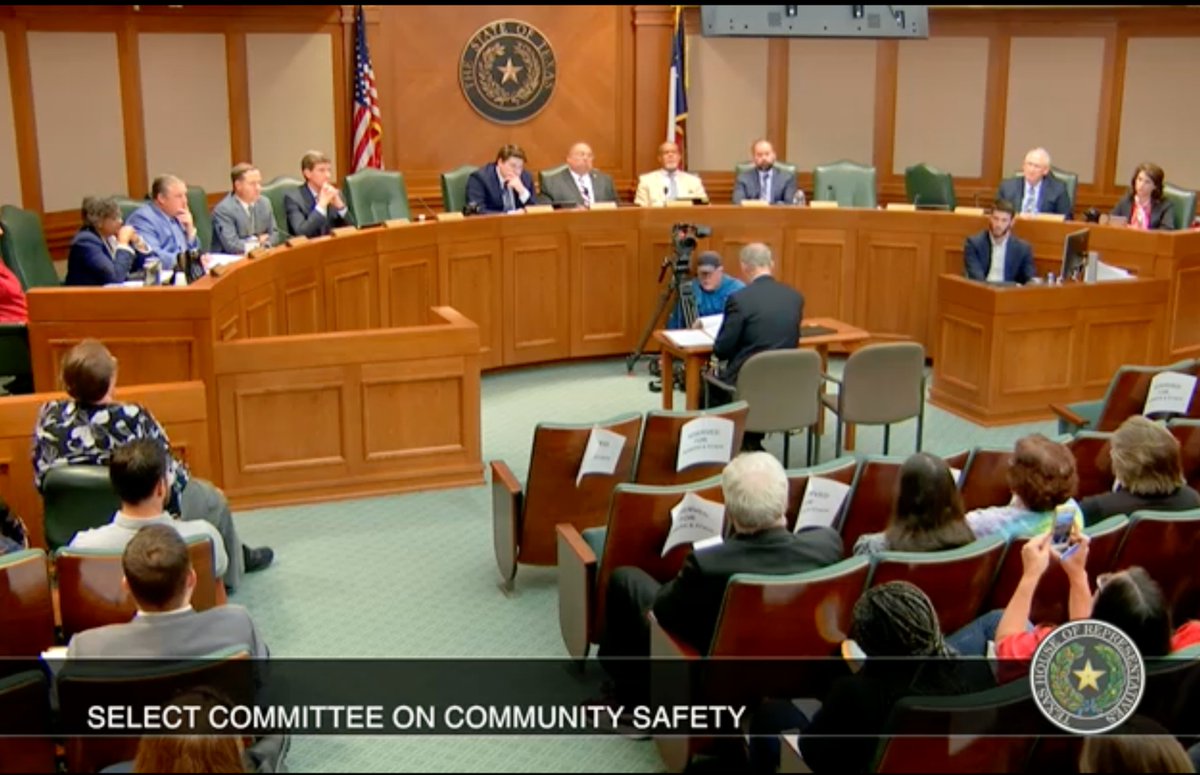 RolandForTexas's tweet photo. FYI @DanPatrick, this is what real leadership looks like.  

Thank you Speaker @DadePhelan
and Chairman @RyanGuillen for allowing this hearing to happen. 

BUT most of all thank you Rep. Tracy King. Thank you for giving these families the opportunity to tell their stories during their testimonies on #HB2744. #EnoughIsEnough #txlege