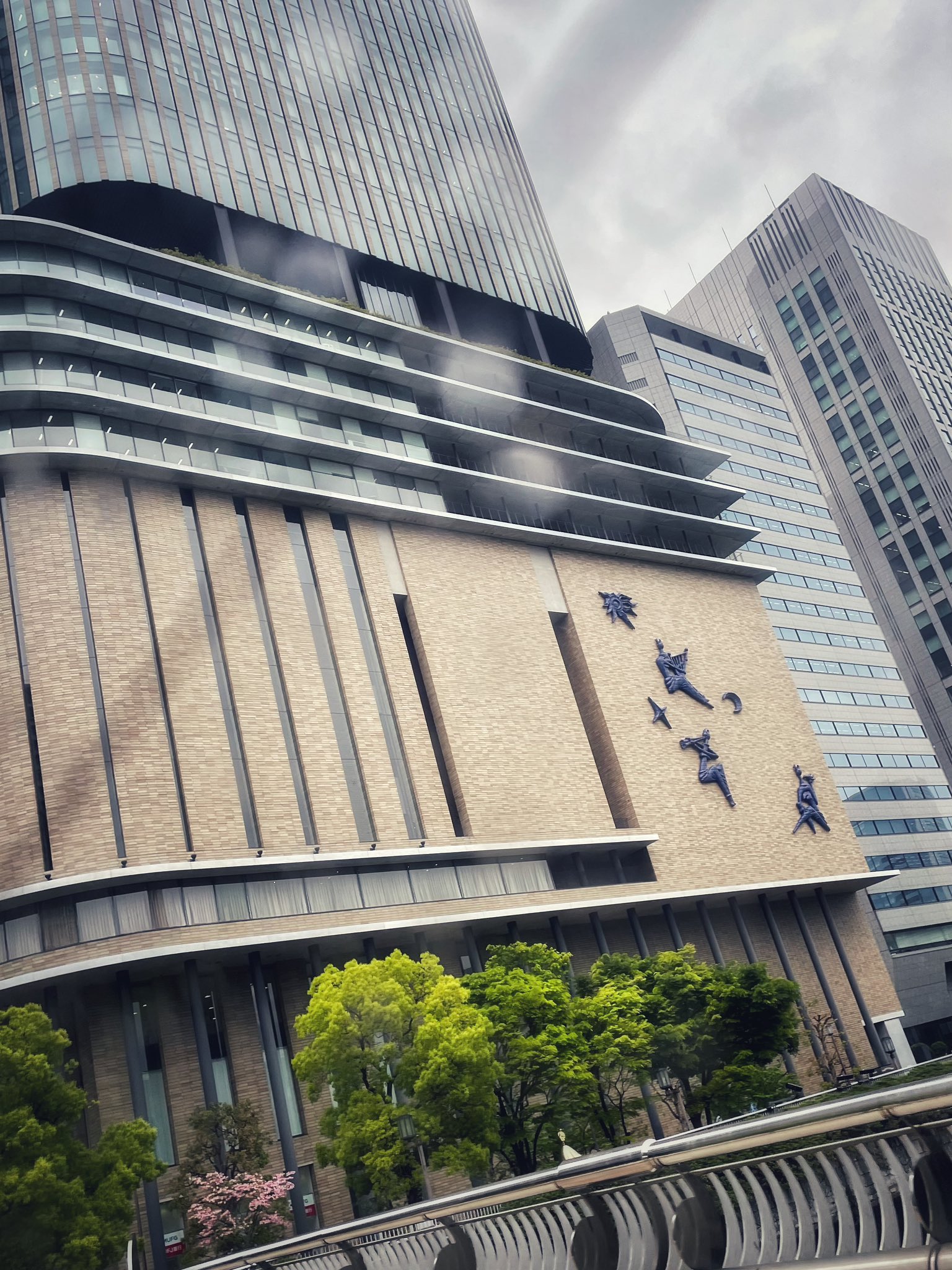 FuC_8UxacAETpMp?format=jpg&name=orig