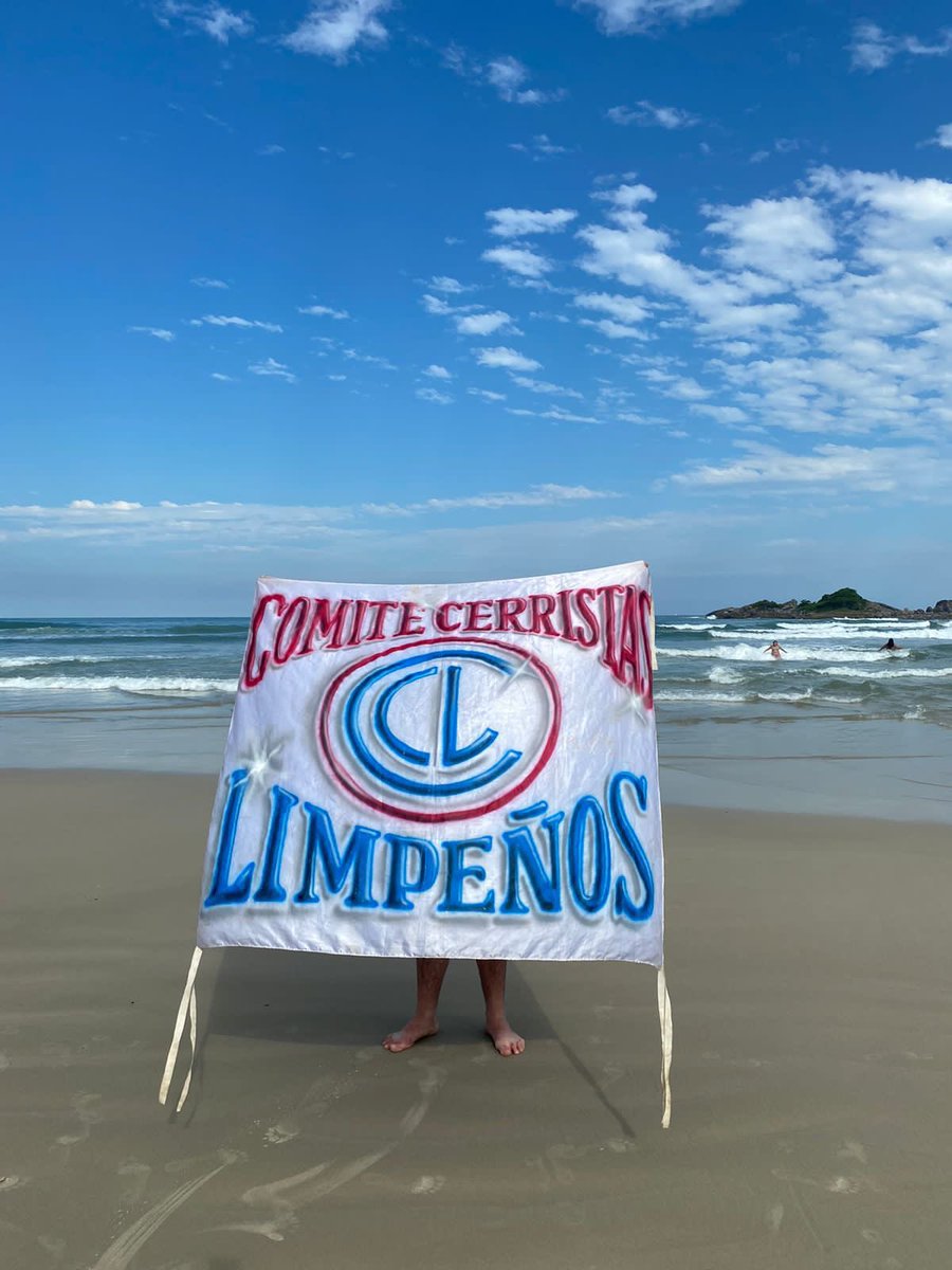 Comité Cerristas Limpeños tweet media