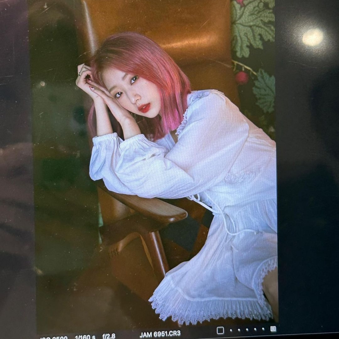 hdyeojin's tweet photo. https://t.co/85Ls1y4cYv