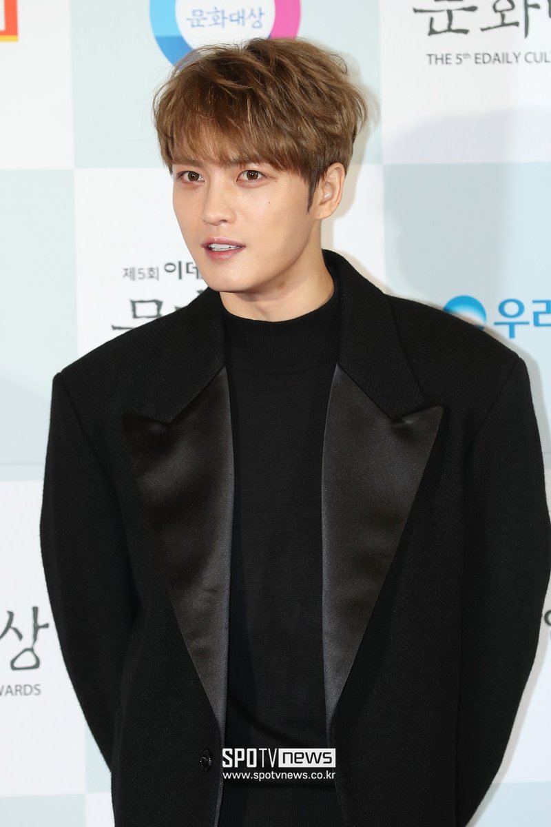 .@CjesMusic announced today that their contract with @bornfreeonekiss will expire very soon, this coming Saturday. In the announcement, they said 'We're honored to have been able to work with #KIMJAEJOONG and would like to thank him for his hard work'. 🌟 #김재중 #JJ #ジェジュン