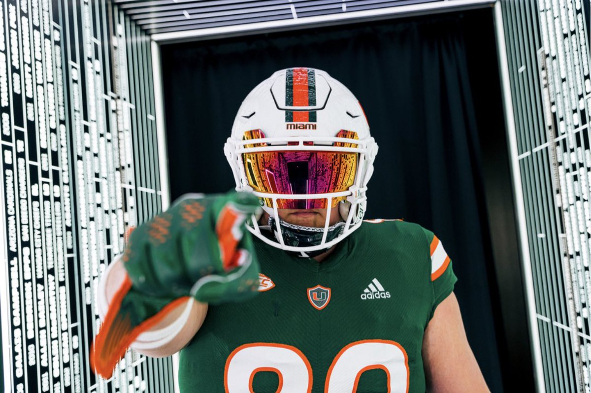 TKGeorge12's tweet photo. I had an incredible time visiting @CanesFootball ,meeting the incredible staff &amp; hearing what it’s like to be a Hurricane!Also thanks to my guy @lRaulAguirre 👊🏼💯@Velocity_XP @Velocity_LS @alonzohighsmith @CoachRumph16 @JasonTaylor @CoachJsalavea @RecruitGeorgia @ahsbucsfootball https://t.co/g8mq6pw9nH
