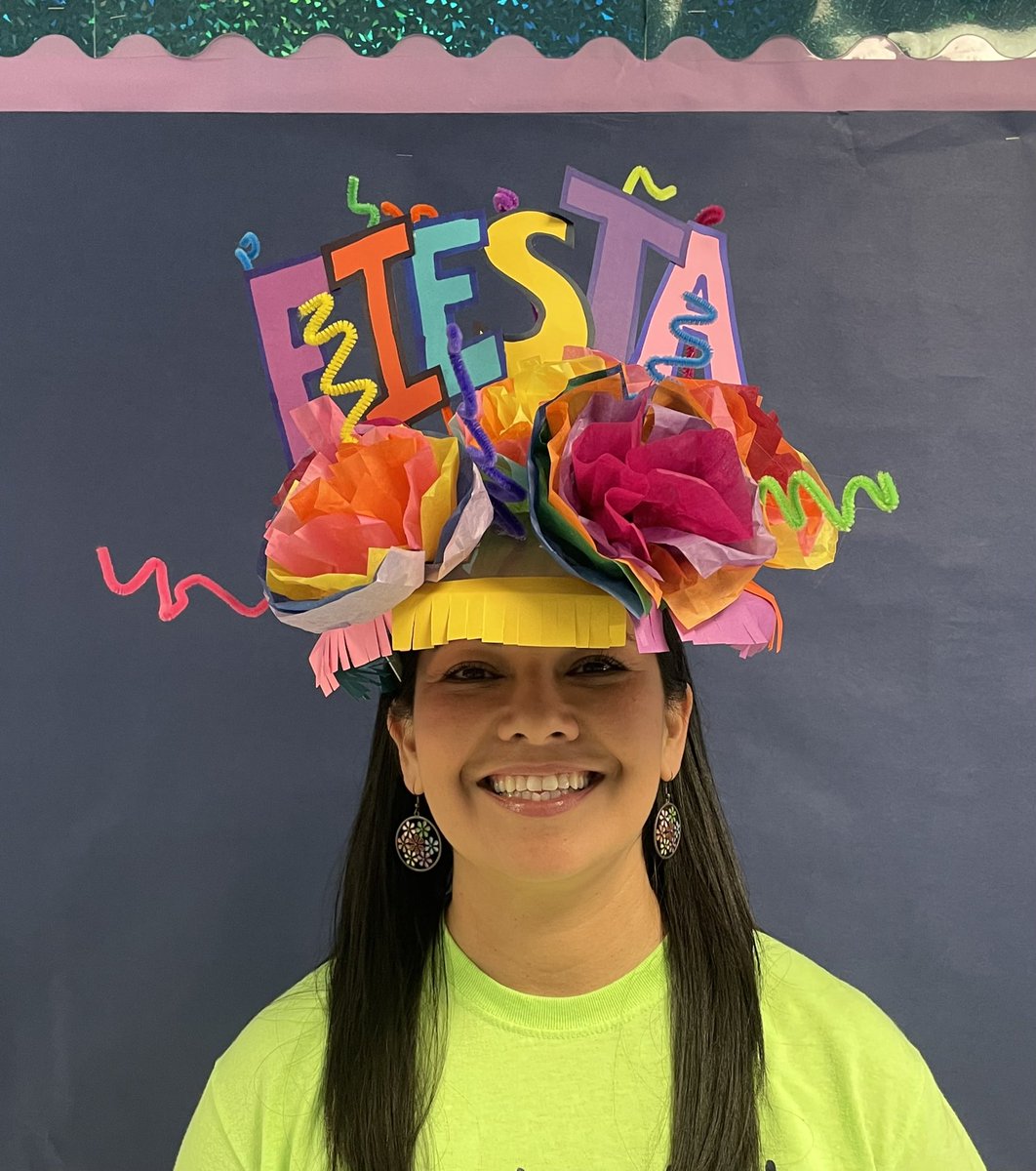 Getting ready for Fiesta 2023 🎉@NISDMcDermott @nursedanak we are transforming face shields into Fiesta head pieces @TeriYasger @NISD_FineArts @NISD @COSAGOV @FiestaSA #Vivafiesta I can’t wait to post student and staff pictures 💙💚