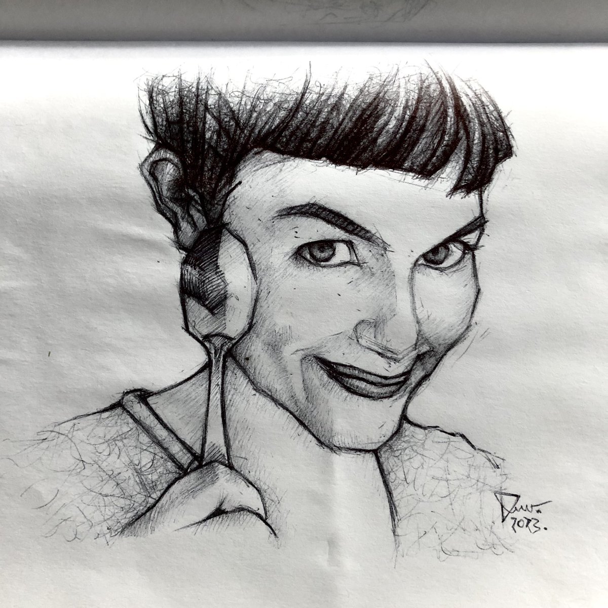 ddrrrr's tweet photo. AMÉLIE. 🌺
#pensketch #pendrawing #art #penart #portrait #portraitsketch #bic #bicpenart #bicpendrawing #amelie #amélie #ameliemovie #audreytautou #dibujoapluma #sketchart #sketchbook #retratoapluma #arte #popculture #culturapop #cinema #fanart #moviefanart https://t.co/41yowhJkRC