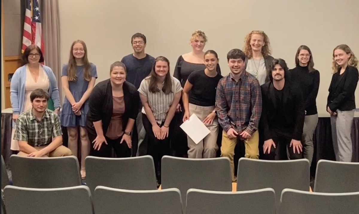 ShipEnglish's tweet photo. So impressed with the brilliance of our students at Minds@Work today!! This is Dr. Carla Kungl's Tech Writing II class!

📸: Dr. Laurie Cella https://t.co/dVXb8CZgyp