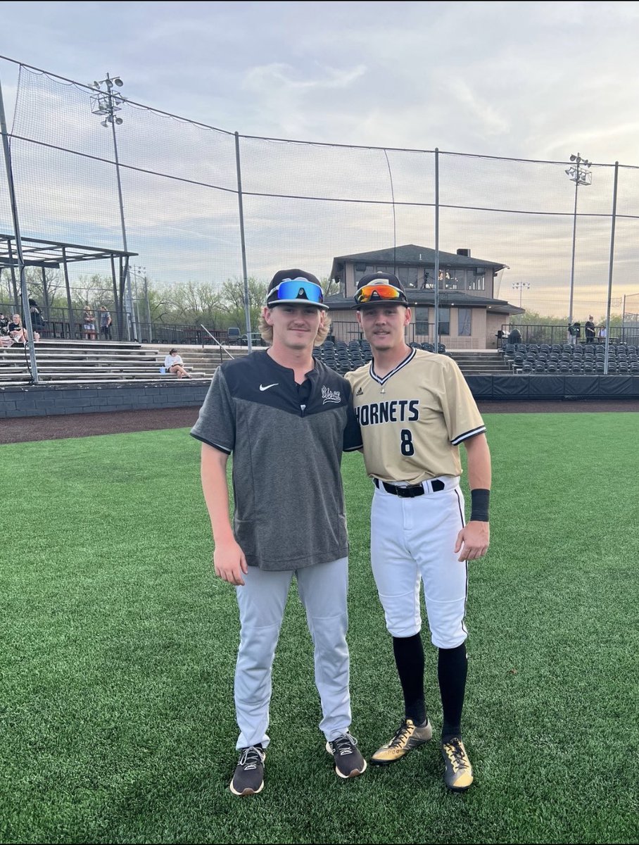 My dudes <a href="/logankimbro7/">Logan Kimbro</a>  and <a href="/Kase_Johnson8/">Kase Johnson</a> got to square off today.  Two of the best to put on the Green.  Very proud of both of them and their accomplishments.  They still bleed Green btw!