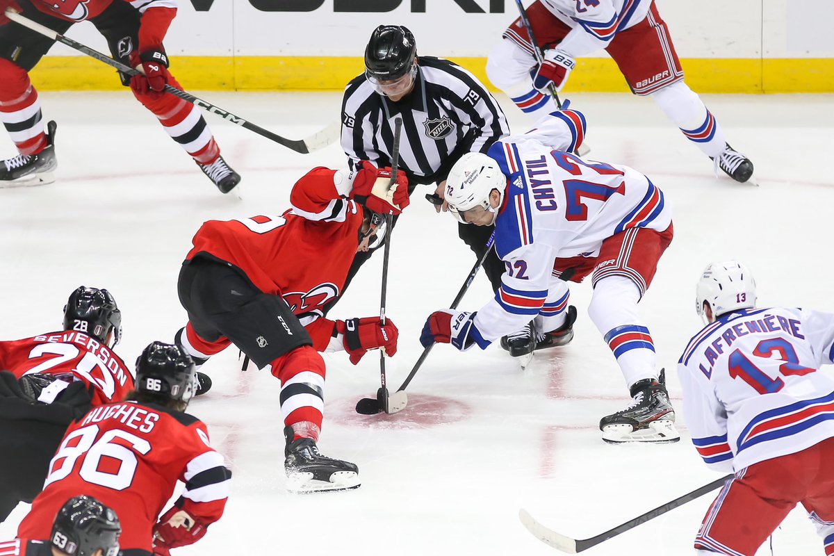 jmstarr_'s tweet photo. It’s been a Rangers-dominant game so far. 3-0 after two. Shot for @TheHockeyWriter https://t.co/8rmugr6LzF