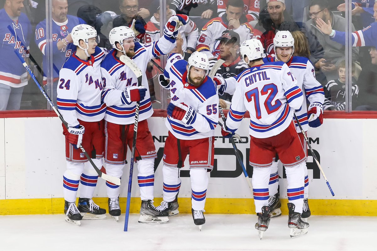 jmstarr_'s tweet photo. It’s been a Rangers-dominant game so far. 3-0 after two. Shot for @TheHockeyWriter https://t.co/8rmugr6LzF