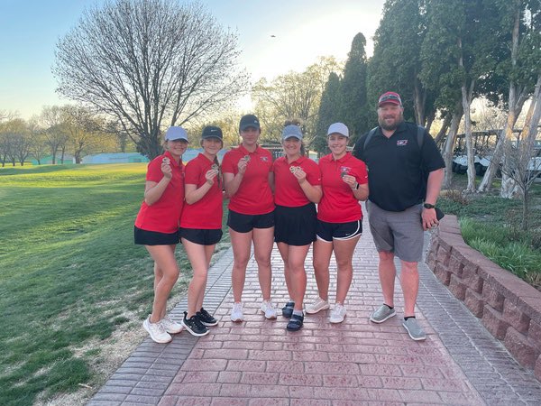 This is a picture from Shen tournament were we got second. Tonight we won our 2nd dual 206-221 against Glenwood. Proud of these girls and can’t wait to see how they progress!!!
Macy Mueller 1st medalist- 48
Timber Svendsen 2nd medalist 50