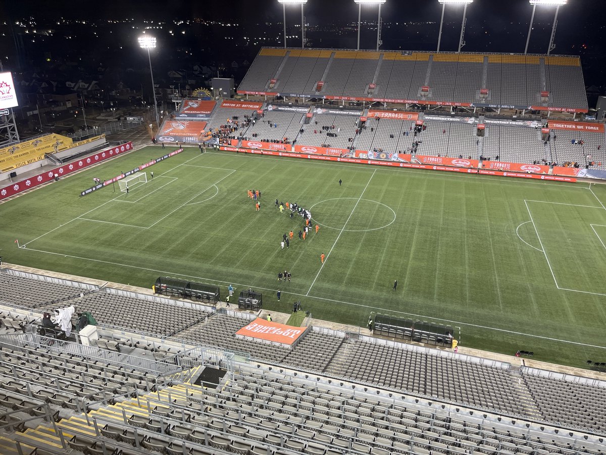 CA_AtHome's tweet photo. Full time here at Tim Hortons Field!
A comfortable win for tonight's hosts on home turf against the reigning PLSQ champions.
⚒️ 36' Jensen
⚒️ 55' Jensen
⚒️ 57' Pacius (p)
FT | FOR 3-0 LAV | #FORvLAV #CanChamp https://t.co/hoPnuDqRZd