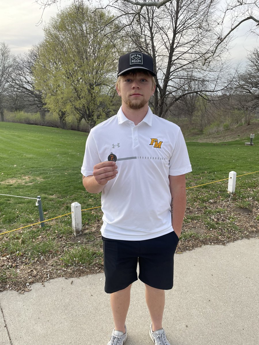 Owen Thornton was your runner up with a 42. 
Sidney 179
FM 184 
Red 192 

JT Mahaney 43 
Caden Blackburn 48 
Tucker Stille 51
Rowen Howe 56
Samuel Daly 55