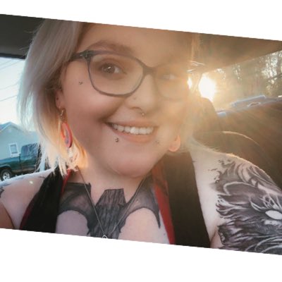 HannahMichele69's tweet photo. #NewProfilePic https://t.co/4YzBNQT9cD