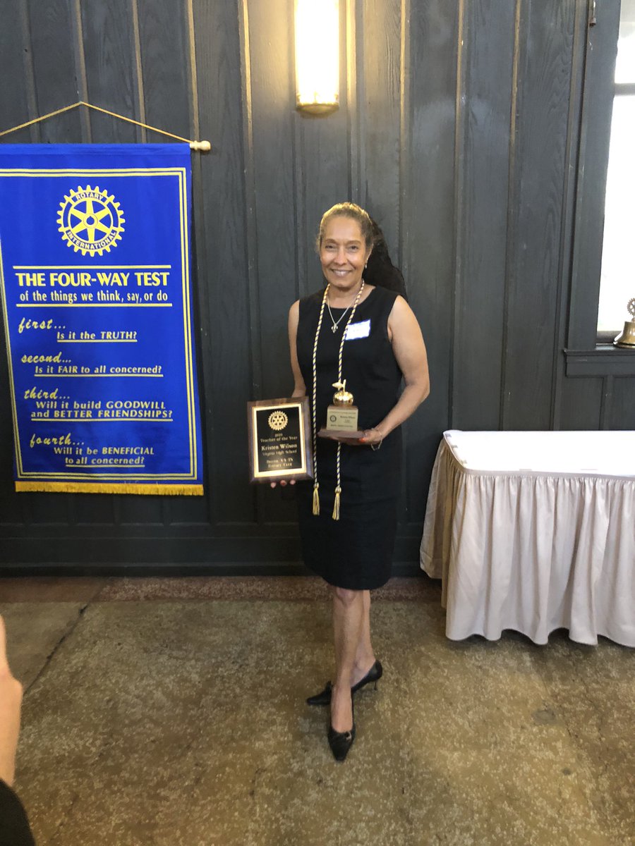 BreanneBVPS's tweet photo. Congratulations to all our amazing Rotary teacher of the year nominees, and to our winner, Ms. Wilson! https://t.co/bBuqE3gCUY