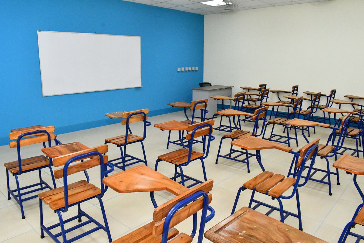 #Nicaragua || Mayor oportunidades de estudio para la juventud del país con el Centro Politécnico y Cultural José Coronel Urtecho, en el departamento de Managua, avanzamos hacia nuevas victorias. #LaPazNuestraVictoria #TropaSandinista ❤️🖤🇳🇮🕊️