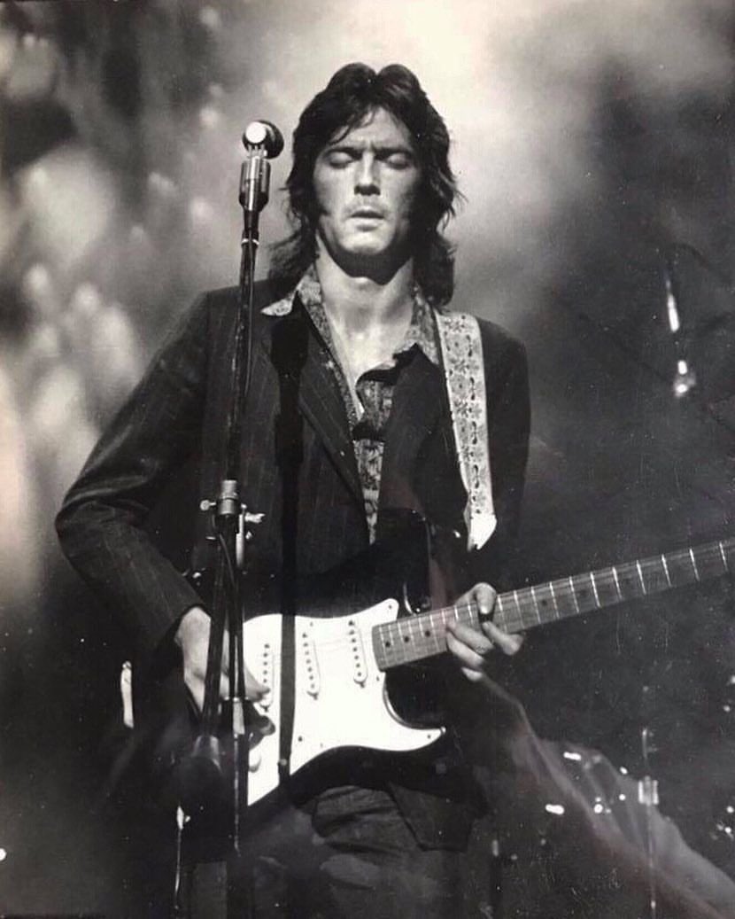 FMcClernon's tweet photo. @ReturnofR Got to go with Clapton for his transformative impact on the guitar. https://t.co/xyDVdDboK7