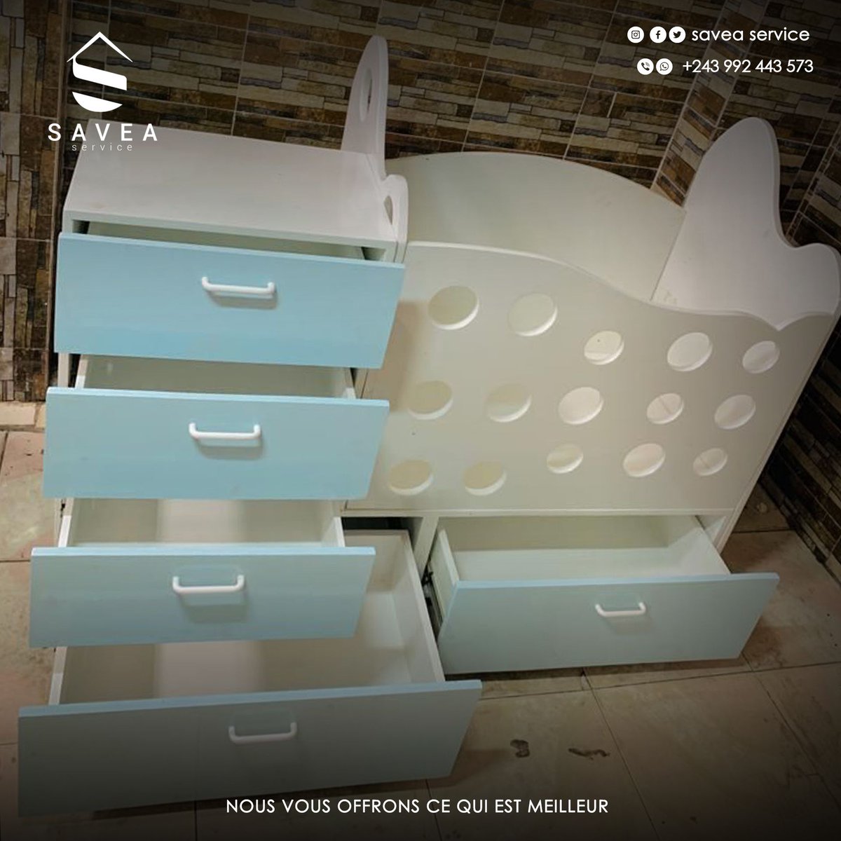 SaveaService's tweet photo. Passez votre commande.
nous mettons à la disposition de nos clients des meubles intérieure (table, garde robe, étagère, berceau, dispositif télé, Placard) selon les besoins du client.
#lit #berceau  #avril #deco #table #saveaservice #boxe #decoration#news #buzz #lundi #semaine https://t.co/eFGCvqzvmQ