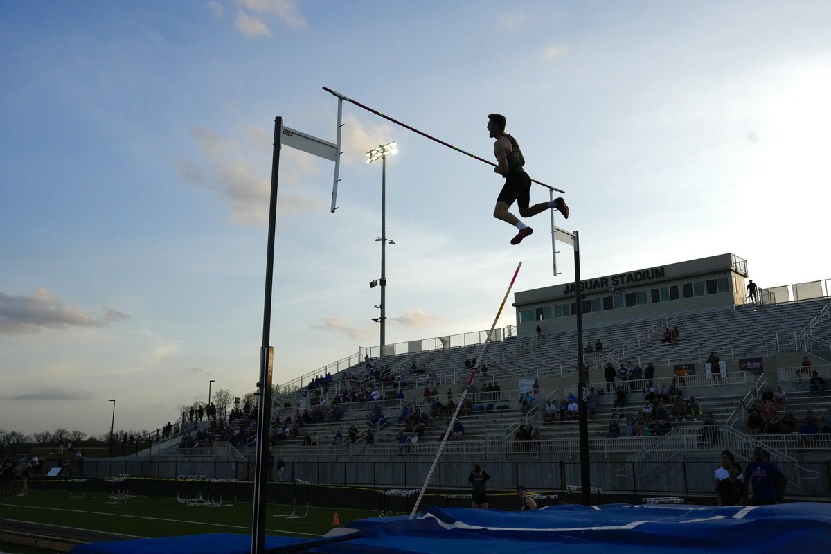 History in the making…

Bryce Barkdull, #2 jump in the nation for high school boys