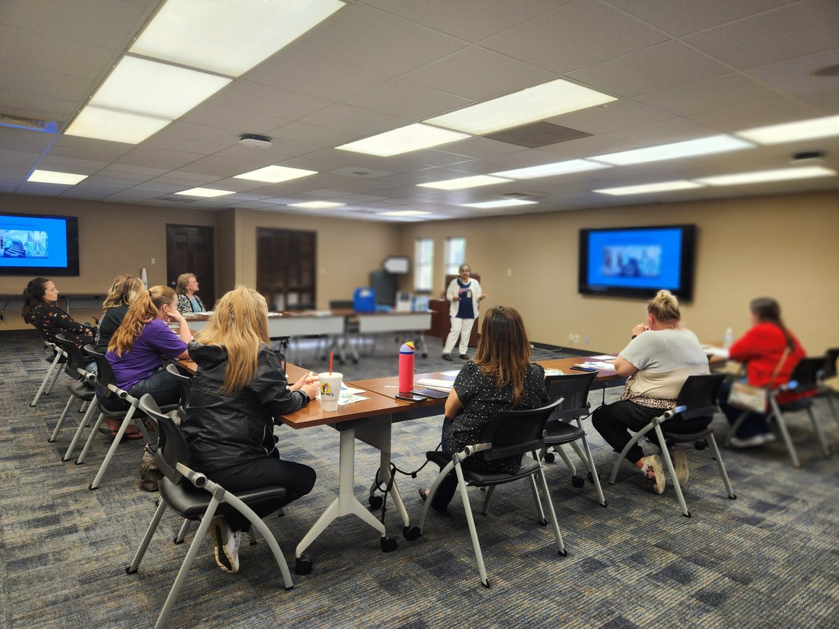 BISDSpcSvcs's tweet photo. Thanks to our amazing Special Services Advisory Committee members for your time &amp; committment today and throughout this year!  We appreciate you! #BISDPride #bconnected #believeinspireempower https://t.co/dFFJ0FMeDq