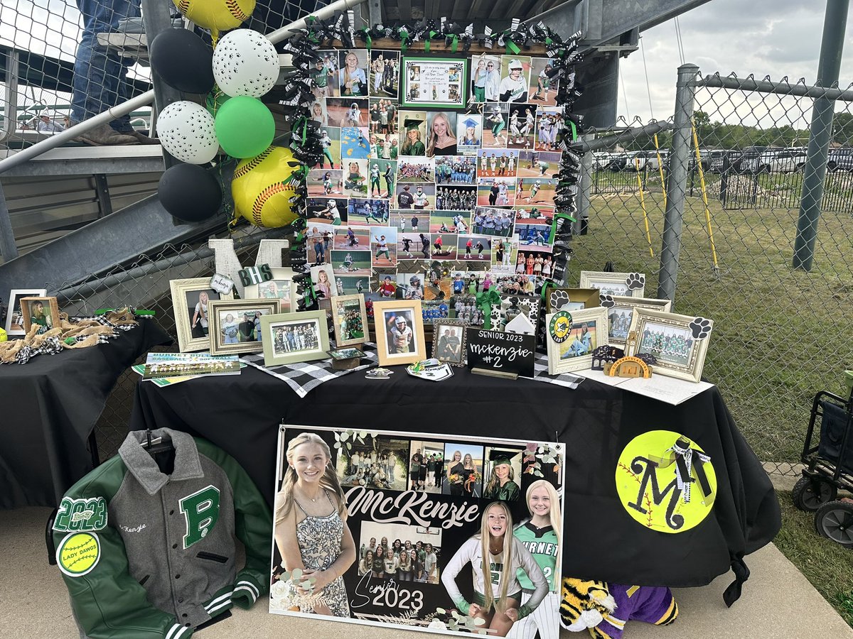 burnet_softball's tweet photo. So much to celebrate tonight!
Lady Dawgs are outright DISTRICT CHAMPS for the first time in 21 years! 🏆
We also got to celebrate our 2 seniors who have been Varsity starters for 4 years. Great day to be a Lady Dawg! 💪🏼
#BDM #5US #ATL #TRUST https://t.co/3A0FzFVfYb