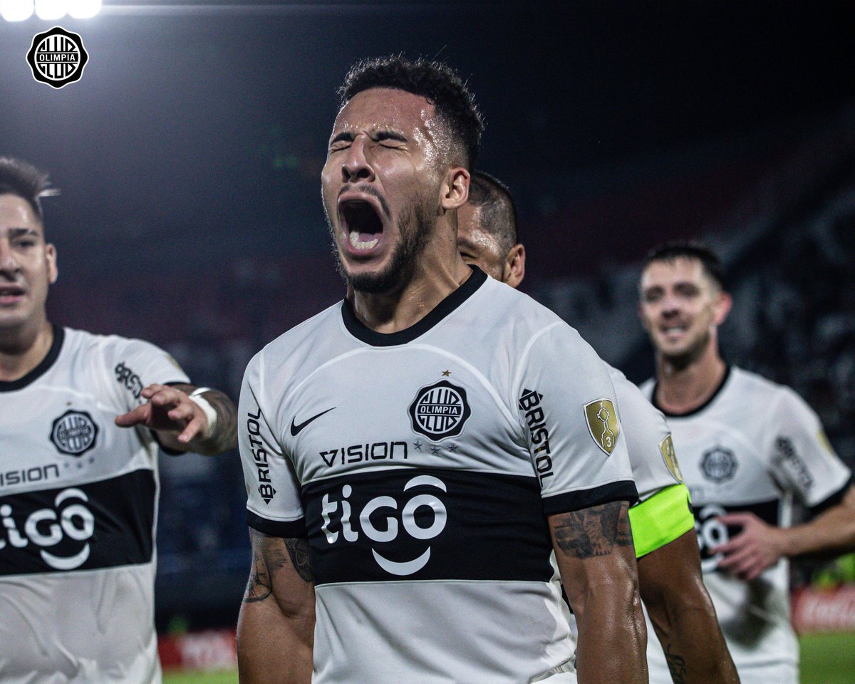 Club Olimpia tweet media