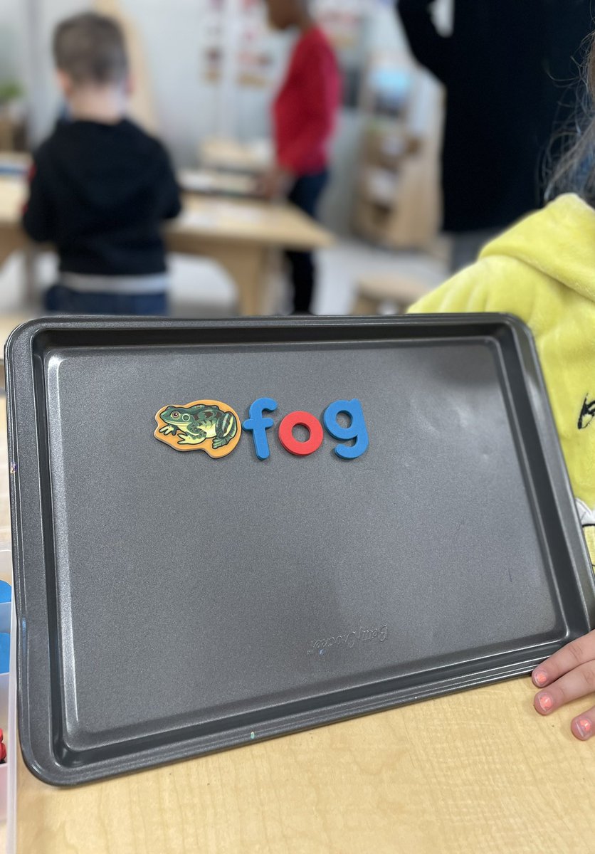 JoysofKinder tweet media