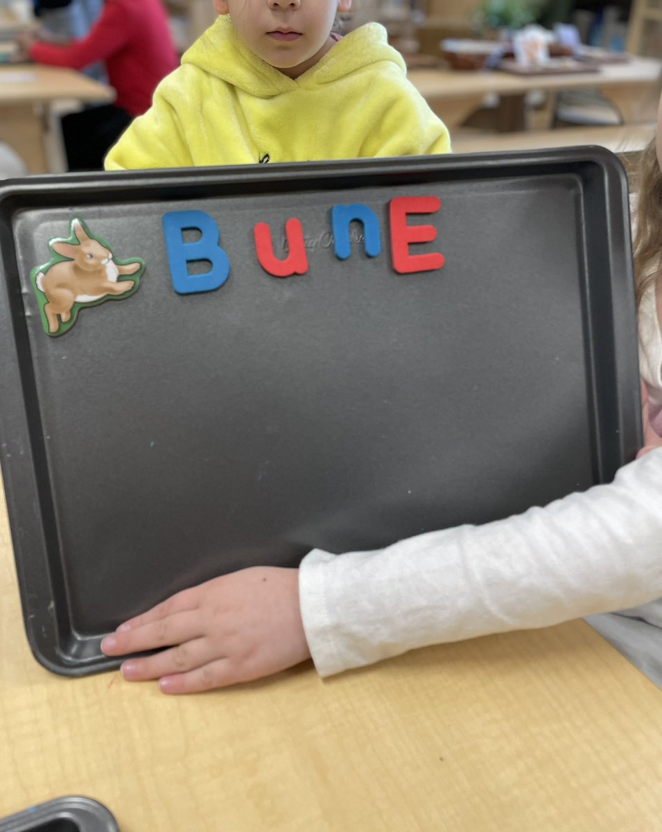 JoysofKinder tweet media