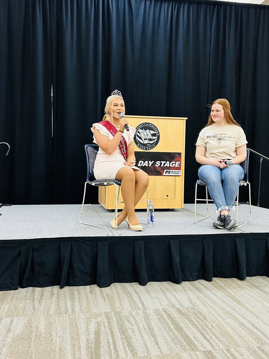 wifairest's tweet photo. It’s always a great day to share my love for all things Fair! UWRF Ag Day on Campus was a blast! #wifairestofthefairs https://t.co/1TrdVxMIsf