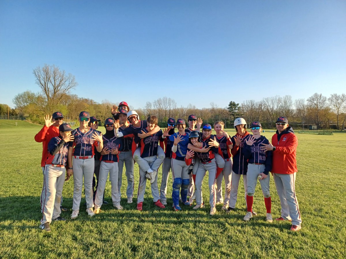 azupfer's tweet photo. TWHS Freshman (5-3) end a 3 game slide with a 5-4 come from behind walk-off win.   Nisthauz pitches 6 strong innings; Zalewski closes the door in the 7th.  Gill with the BIG final hit.  @TW_Baseball @TWHS_Cardinals https://t.co/IrCHwb2TJE