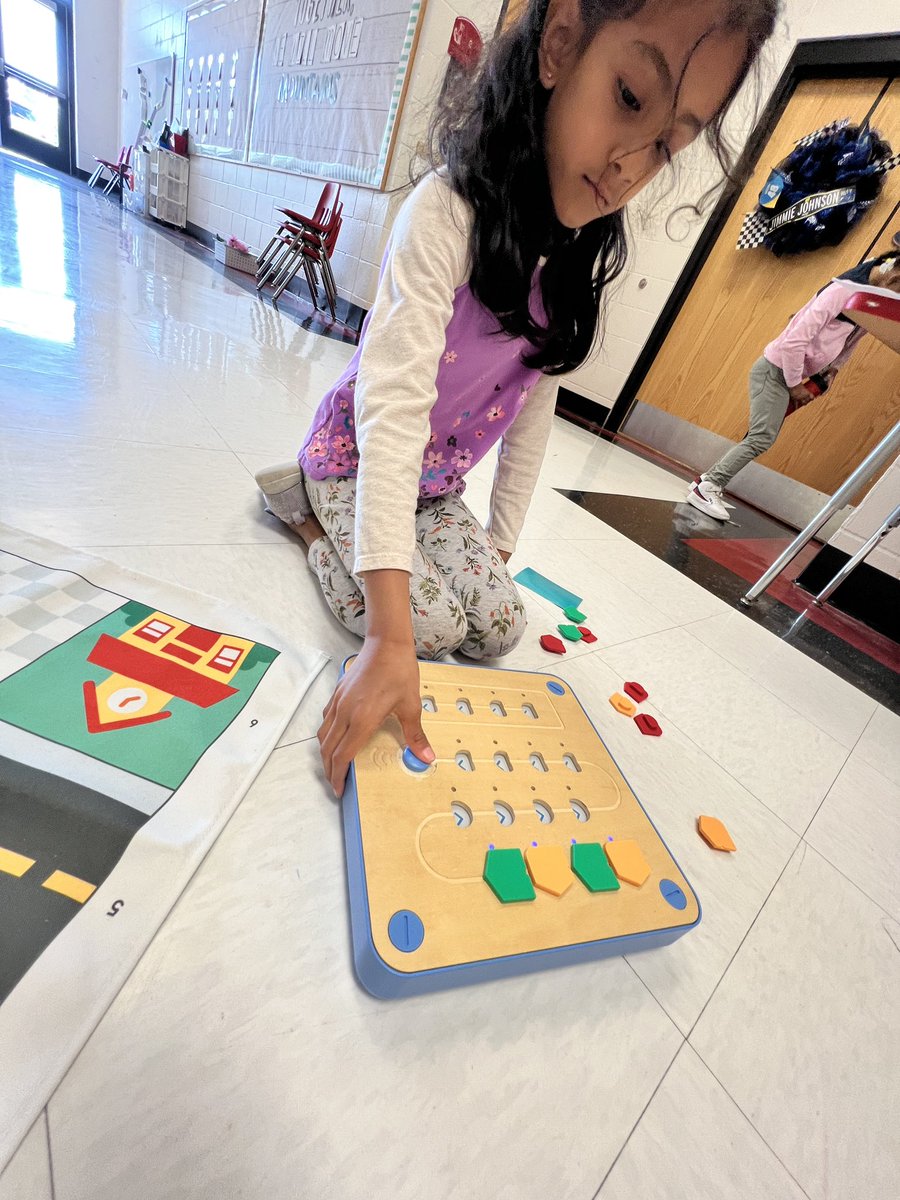 Amanda Lindemann tweet media