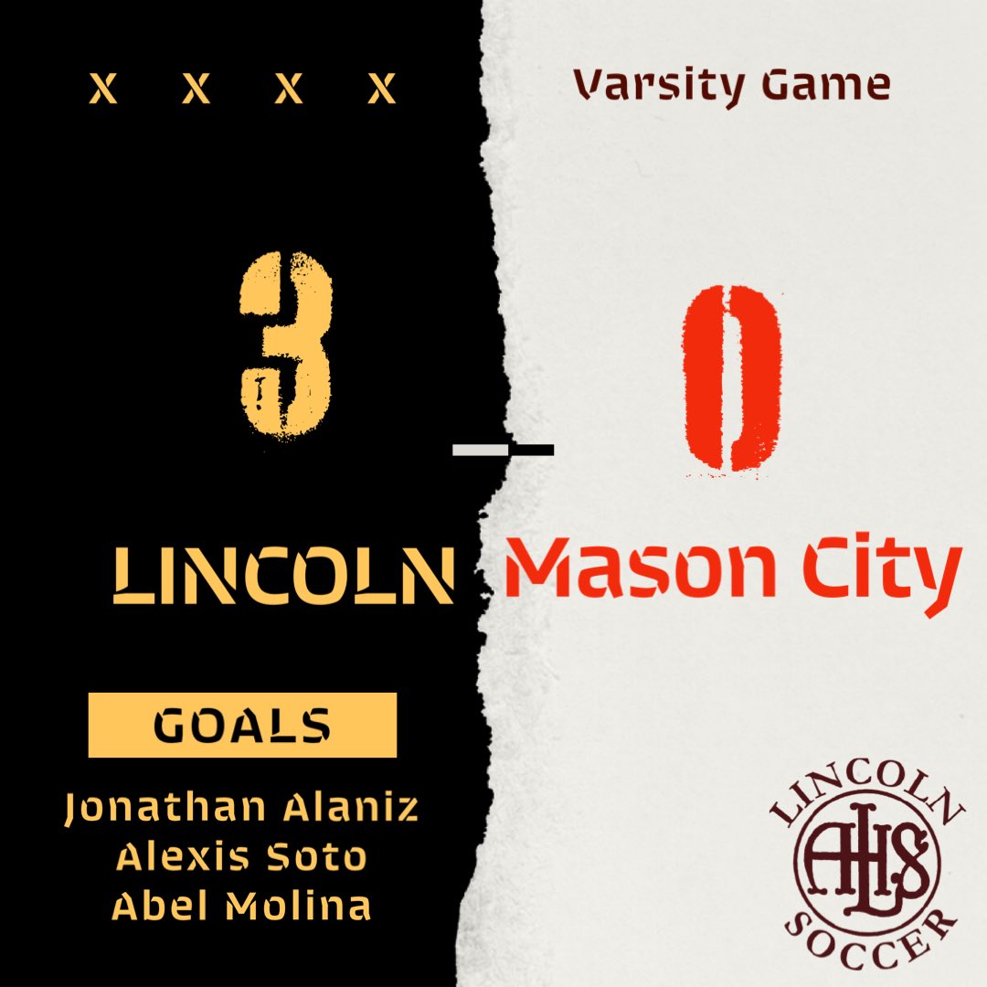 DMLINCOLNSOCCER's tweet photo. Special shout-out to Jorge Astudillo for the clean sheet in the varsity game. 🧤
#VAMOSRAILS https://t.co/OzBA17zh68