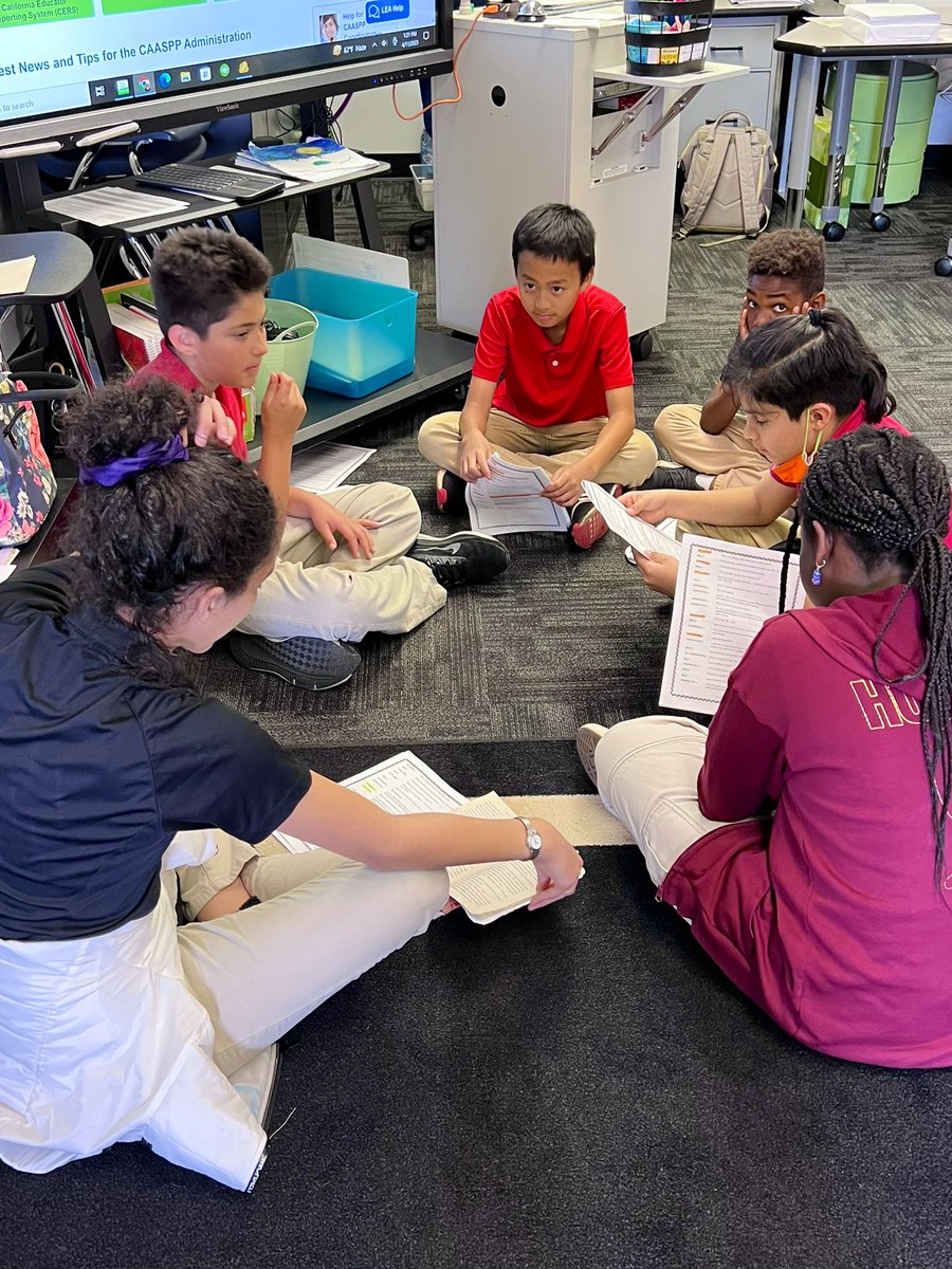 Laura Karraker tweet media