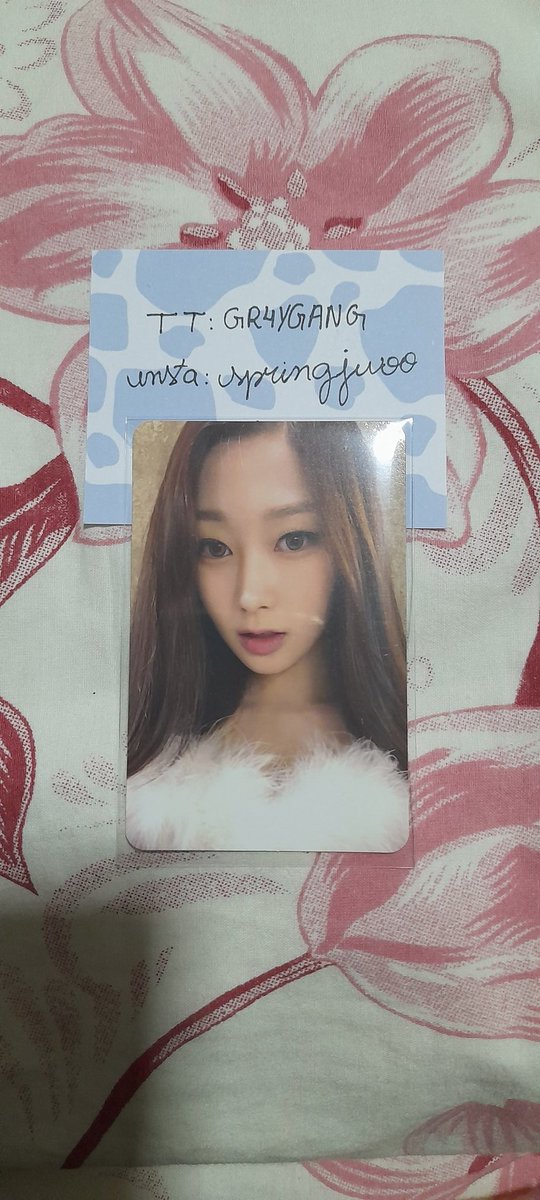 GR4YGANG's tweet photo. [VENDO/VENDA]

♡⃕   35 reais + frete.
♡⃕   nao tem avarias.
♡⃕   mando vídeo no pv. 
♡⃕   feedback no ig: @/springjwoo.
♡⃕   feedback no tt: @GR4YGANG. https://t.co/RXxK9URtW8
