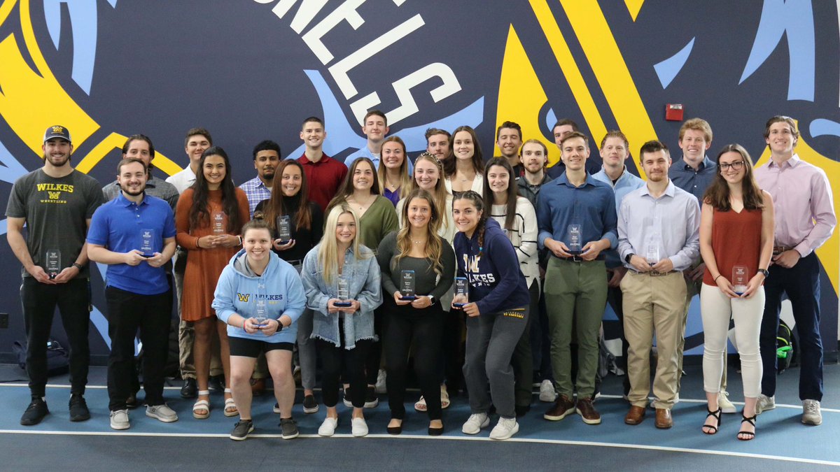 Congratulations to the 2023 Class of Colonels Elite.  This years class consisted of 32 student-athletes including 2 members of the baseball team, Max Alessi and Loch Williams.