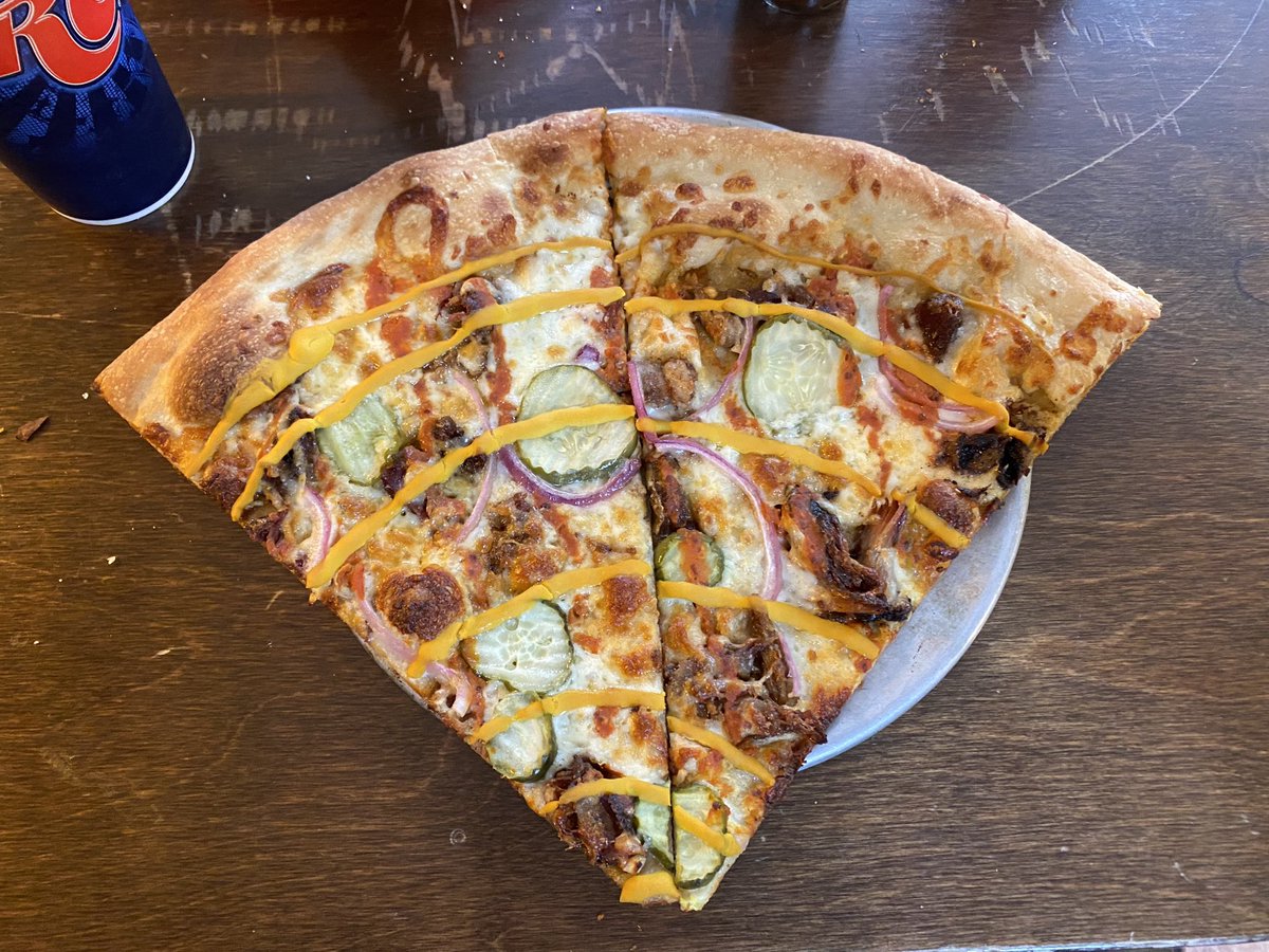 rainbraintrivia's tweet photo. #PortlandPizzaWeek stop #1: @atlaspizzapdx on Division https://t.co/Ajmw6LoxA2