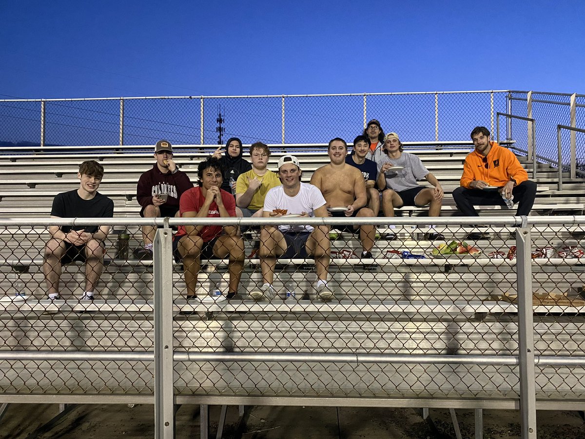 LacrosseRyle's tweet photo. Gotta love Senior Week! Love seeing our Seniors enjoy some pizza and watermelon after practice. Thank you to all of the many parents who donated towards making this week special for our seniors. This is an amazing group we have in our program! 🧡🖤 https://t.co/99X0zL6b3a