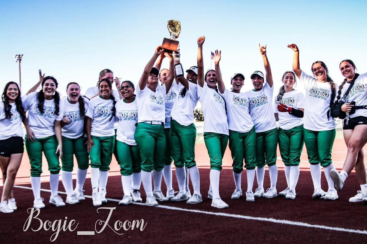 LadyLoboes's tweet photo. 10-0 district run! https://t.co/dCG8fBHhue