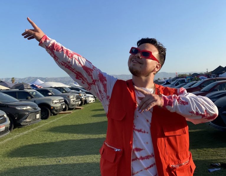Traviis_Dean's tweet photo. #Cochella2023 🌴✨ https://t.co/eiHlwzNpSW