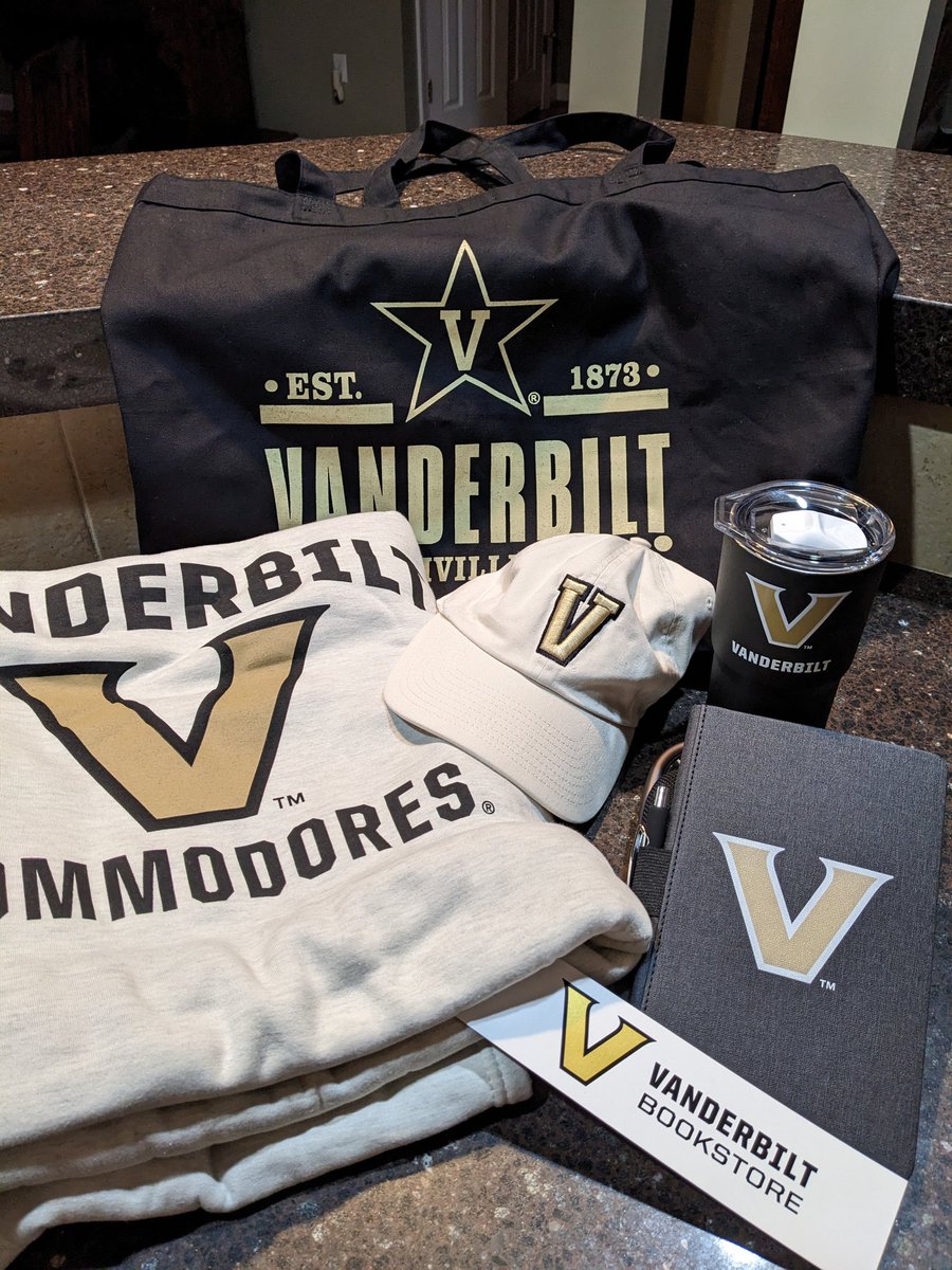 Sandy DeWald tweet media