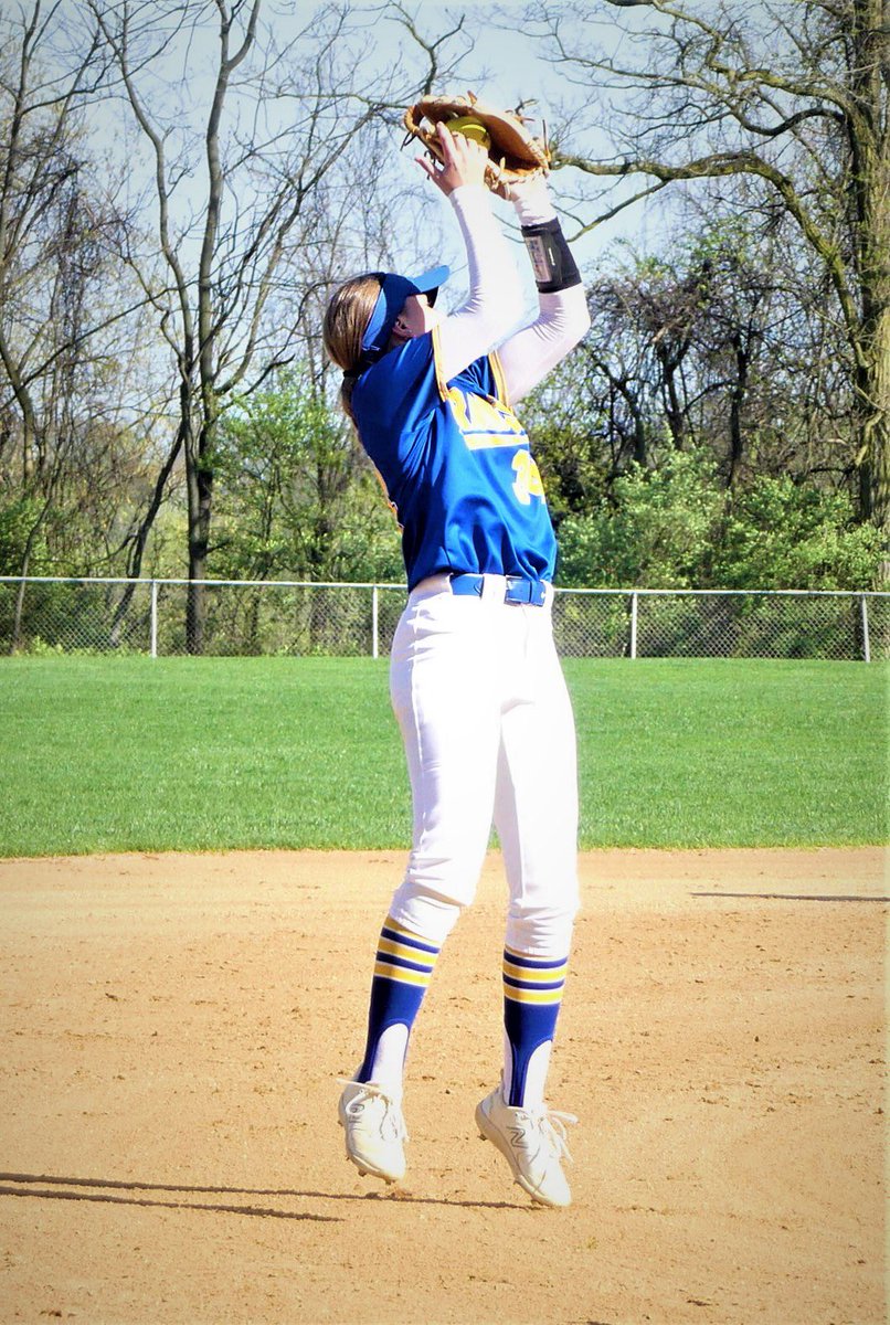 NANNPHOTO51's tweet photo. NJ HS Softball Cranford vs Governor Livingston photos & digital at https://t.co/ex6QCy9SAl #njhssoftball #NJHSSPORTS #UCConferenceSoftball #CranfordHS #CHSCougarSoftball #GovernorLivingstonHS #GLHSSoftball https://t.co/zYzPFKWF7b