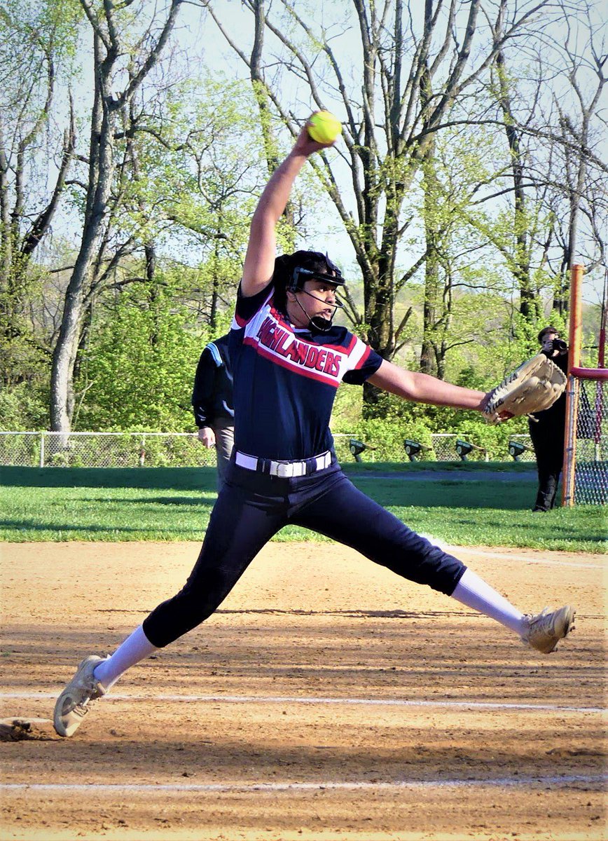 NANNPHOTO51's tweet photo. NJ HS Softball Cranford vs Governor Livingston photos & digital at https://t.co/ex6QCy9SAl #njhssoftball #NJHSSPORTS #UCConferenceSoftball #CranfordHS #CHSCougarSoftball #GovernorLivingstonHS #GLHSSoftball https://t.co/zYzPFKWF7b
