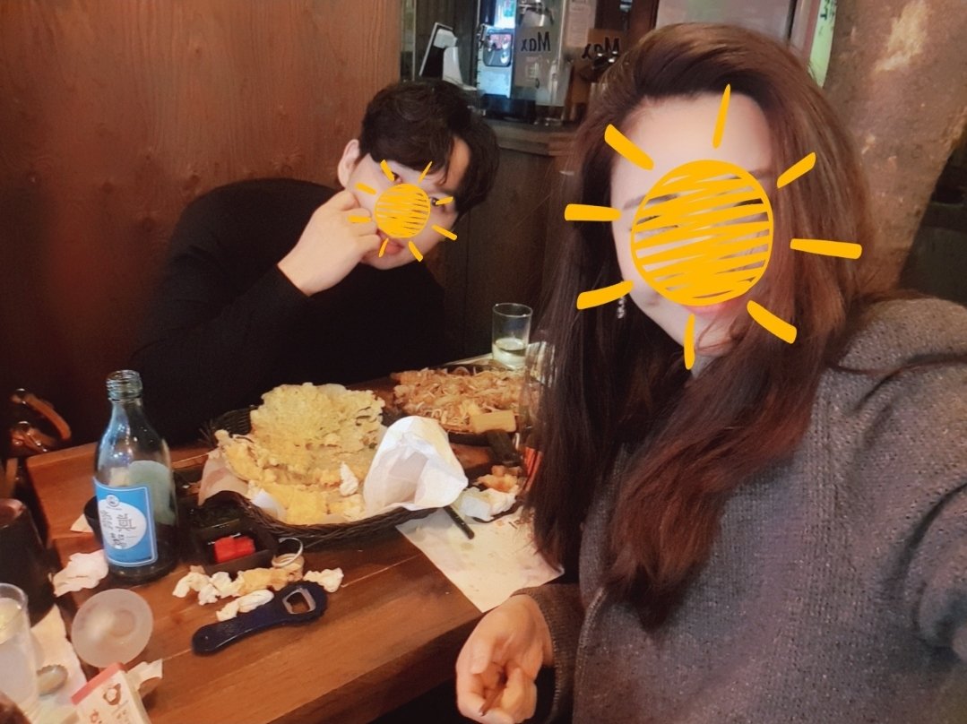 GanghanHum's tweet photo. 일산 킨텍스 전시회 마치고
퇴근길 술한잔..
여친 아니고 비지니스 여친 ㅋ
여친은 지금 바빠요~
퇴근하고 만날사람이 일로 관련된 사람들밖에 없네요ㅋㅋ
친구하실 분들은
남자.여자 상관없이  DM좀.. 
#일상 #섹트 #친구 #커플만남 https://t.co/SBaL9XU2so