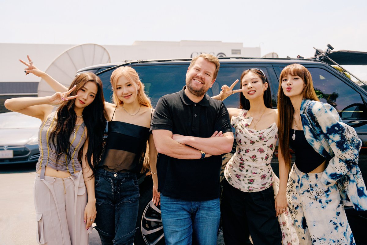 latelateshow's tweet photo. Only 7 episodes left! Join us tonight for a jam-packed #LateLateShow with Sharon Stone, @jackwhitehall and #BLACKPINKCarpool with, who else, @BLACKPINK! 

The fun begins at 12:37am on @CBS and @paramountplus! https://t.co/sdu7DEu6nV