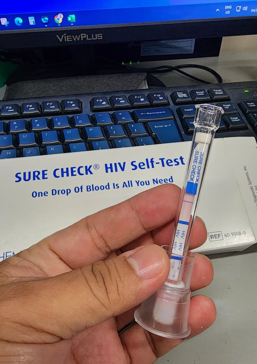 BCD_Albert's tweet photo. It's very important to know your HIV status!❤️
Have your self checked in 15 minutes!💙
#SureCheck #HIV #SelfTest
➡️1 line Non Reactive
➡️2 lines Reactive https://t.co/AwgOarJ26J