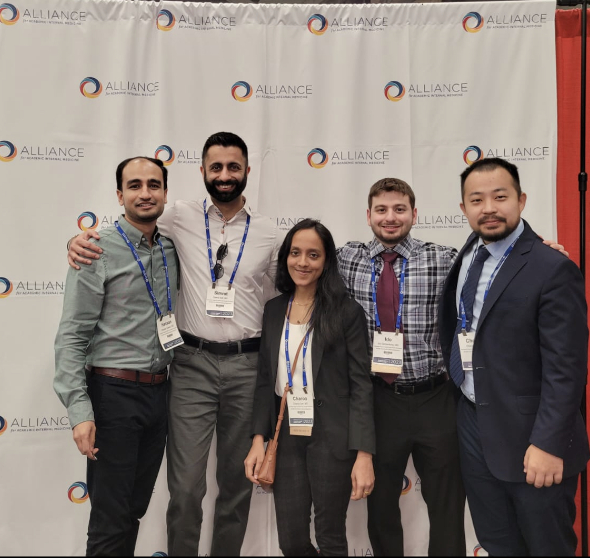 IyerCh's tweet photo. #throwback to delayed flight and 4 hour overnight drive to Cleveland to make it to Austin in time for #AIMW23 Chief conference- first stress test as Chiefs for next year! Enjoyed the stimulating sessions and workshops on improving resident didactics and wellness @RGHIMProgram https://t.co/o6YEAHnI9g